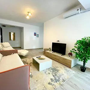 Apartament Soho - View With Rooftop Garden, Bucureşti